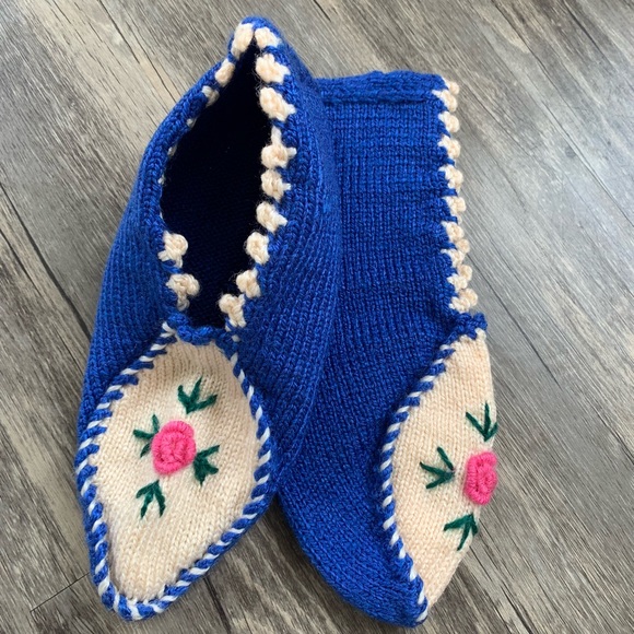 Hand Knit Wool Sock Bootie Slippers Handmade - Picture 3 of 8